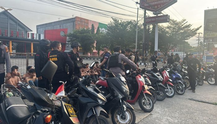 Patroli Asmara Subuh di Pekanbaru, 62 Remaja dan 43 Motor Diamankan