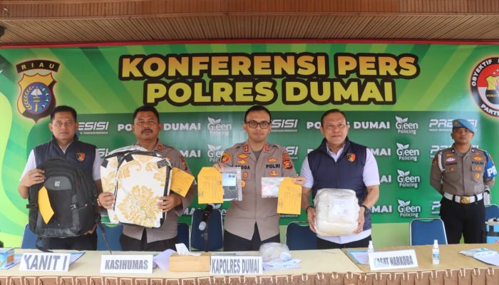 Bawa 9,96 Kg Sabu dari Malaysia, Kurir Asal Jateng Ditangkap di Dumai