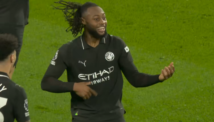 Gol Semenyo Bawa Man City Tekan Puncak Klasemen