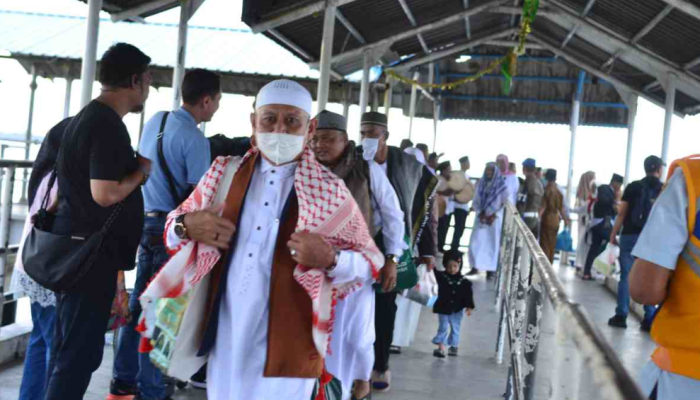 Sebanyak 110 Jemaah Haji Kepulauan Meranti Tiba dengan Selamat di Tanah Air