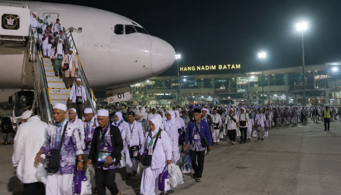 Kloter BTH-07 Asal Riau Tiba di Batam, Total 2.211 Jemaah Haji Sudah Pulang