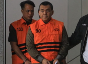 KPK Sita Uang dan Dokumen dari Ruang Wamen Imigrasi