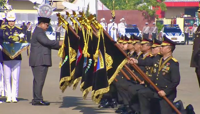 Presiden Prabowo Anugerahkan Nugraha Sakanti kepada Polda Riau