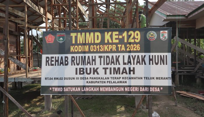 Satgas TMMD Ke-129 Wujudkan Hunian Layak, Pembangunan RTLH Ibu Timah Capai Separuh Pekerjaan