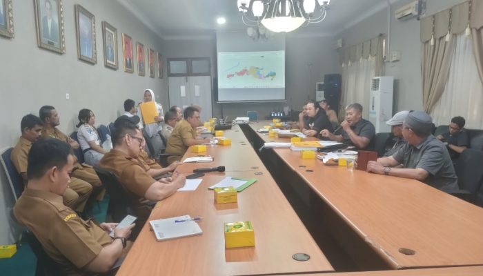 Warga Klaim Punya Sertifikat, Legalitas PT DSI Dipersoalkan