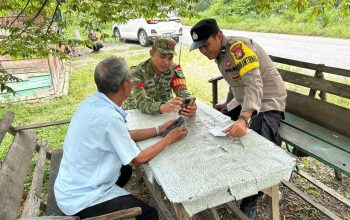 TNI-Polri Dampingi Kelompok Rentan Kenali Layanan Digital